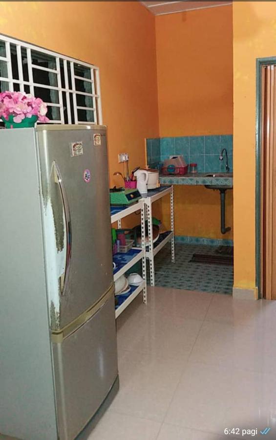 Dhia Irdina Homestay Paya Rewak Exterior foto
