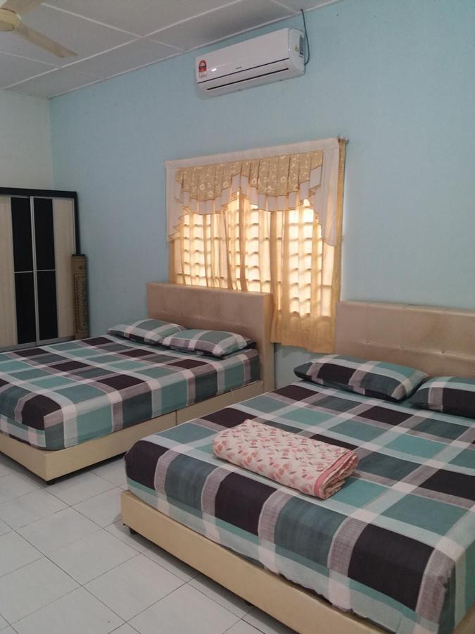 Dhia Irdina Homestay Paya Rewak Exterior foto
