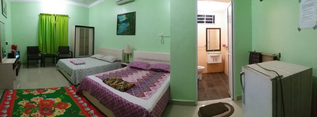 Dhia Irdina Homestay Paya Rewak Exterior foto