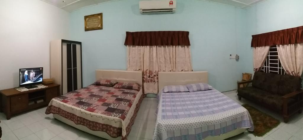 Dhia Irdina Homestay Paya Rewak Exterior foto